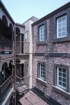 q rooms harajuku