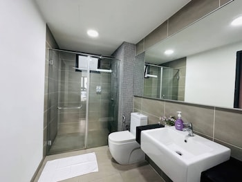 staycation v residence sunway velocity