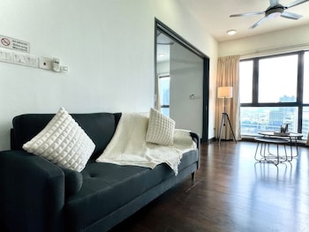 staycation v residence sunway velocity