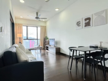 staycation v residence sunway velocity