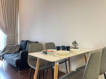 staycation v residence sunway velocity