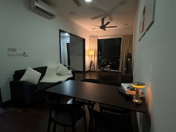 staycation v residence sunway velocity