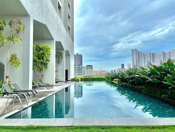 staycation v residence sunway velocity