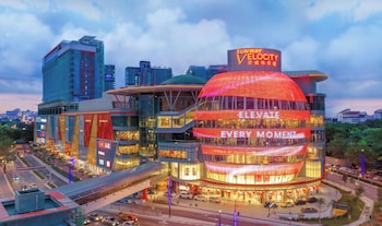 staycation v residence sunway velocity