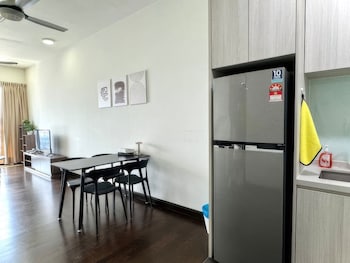 staycation v residence sunway velocity
