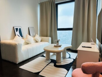 staycation v residence sunway velocity