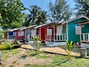 Global Star Chalet,,3 star