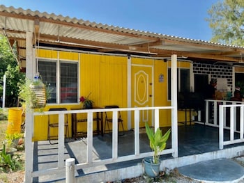 global star chalet