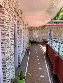 Rock Mountain Homestay,,3 star