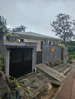 solea self catering