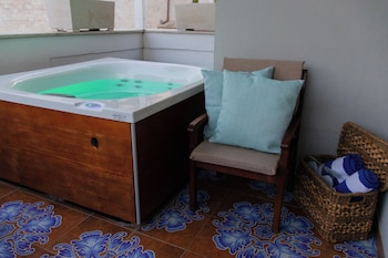 manna blue sky apulian suites