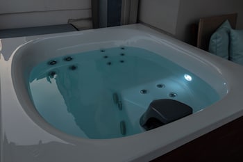manna blue sky apulian suites
