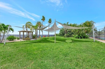 bahia waterview suite pool tennis beach fishing