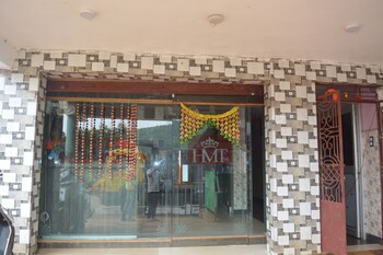 hotel mid town daringbadi