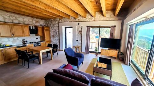kaleli deluxe homes