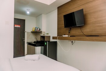 fully furnished and simply studio at serpong garden apartment
