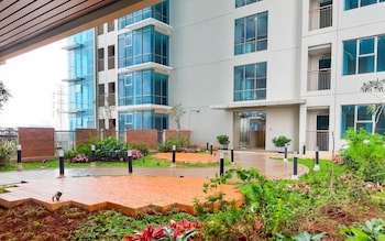 good choice and cozy studio at tamansari iswara apartment