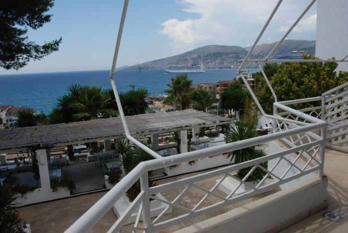 saranda hotel