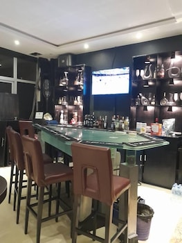Bole Central Apartment,,3 star