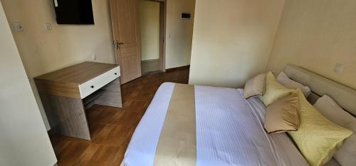 bole central apartment