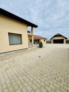 roua residence