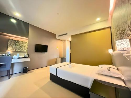 seeds hotel premier one city subang