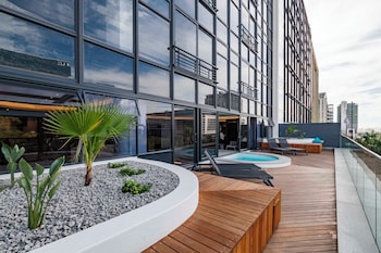 zeeland pier aparthotel by totalstay