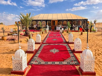 sultana merzouga camp