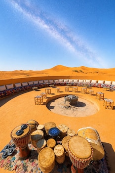 sultana merzouga camp