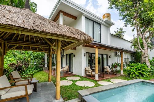 sacred jungle by evdekimi stylish jungle retreat with apartments and villas with kitchens pools and concierge service in ubud