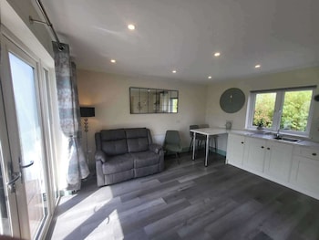 seaside apartment sligo pet friendly