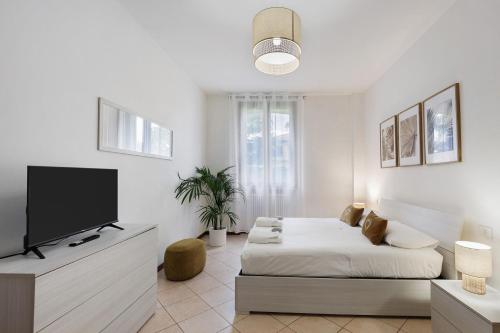 Dream Rooms Apartment,,3 star