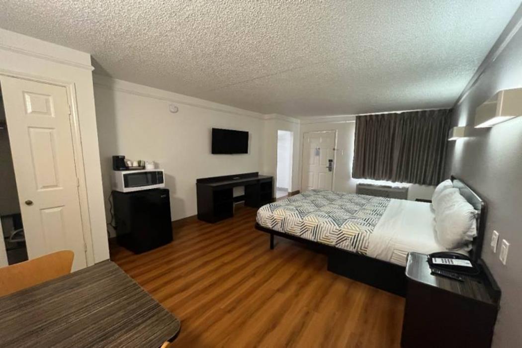 studio 6 suites euless tx dfw west
