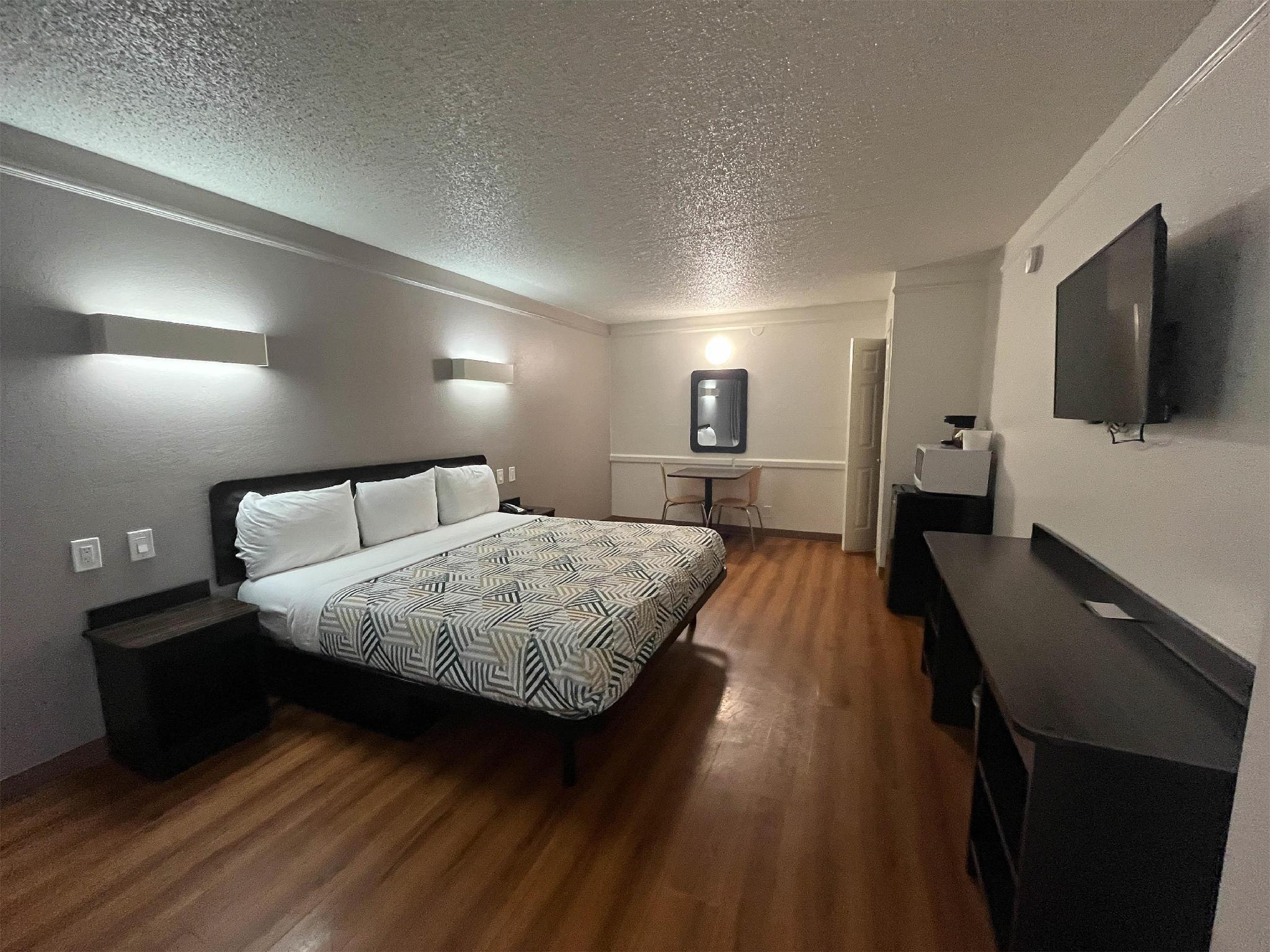 studio 6 suites euless tx dfw west