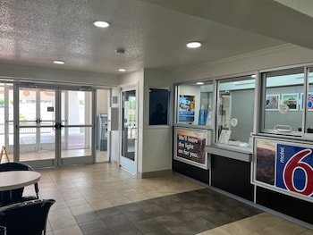 Studio 6 Suites Euless, Tx – Dfw West,,2 star