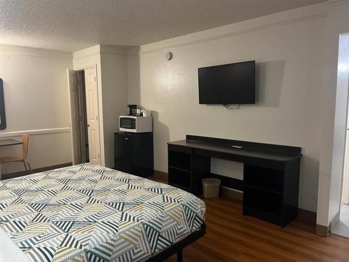 studio 6 suites euless tx dfw west