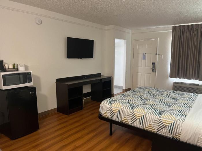 studio 6 suites euless tx dfw west