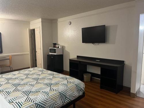 studio 6 suites euless tx dfw west