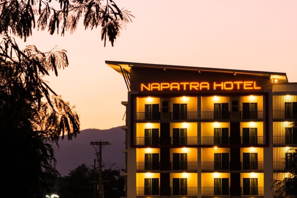 napatra hotel