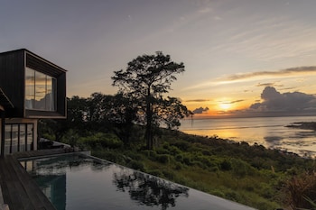 panorama villas ceningan