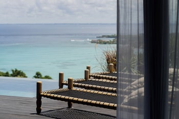 panorama villas ceningan