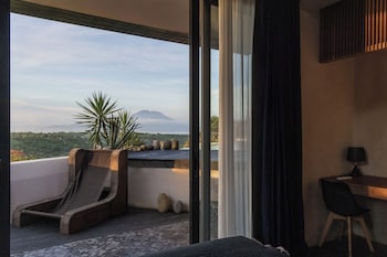panorama villas ceningan
