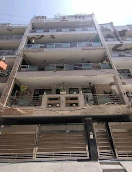 castle inn serviced apartment