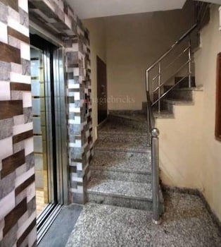 castle inn serviced apartment