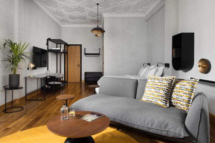il conformista casa storica