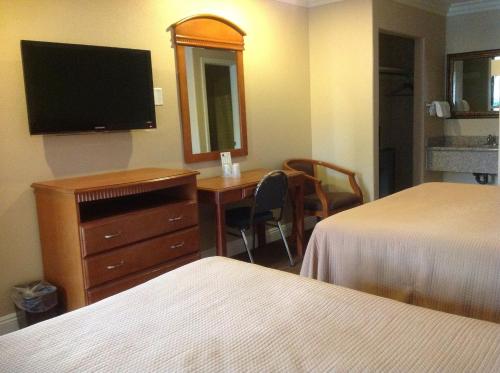 hyland motel van nuys