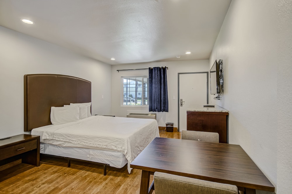 hyland motel van nuys