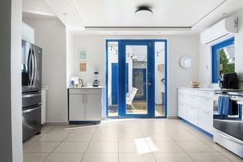 ocean park 3bd 3ba pool walktobeach