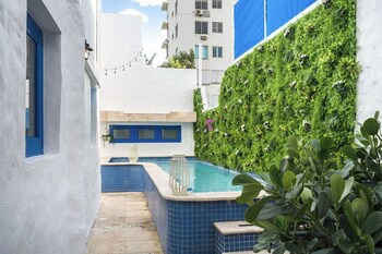 ocean park 3bd 3ba pool walktobeach 689