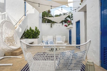 ocean park 1bd 1ba pool walktobeach iv